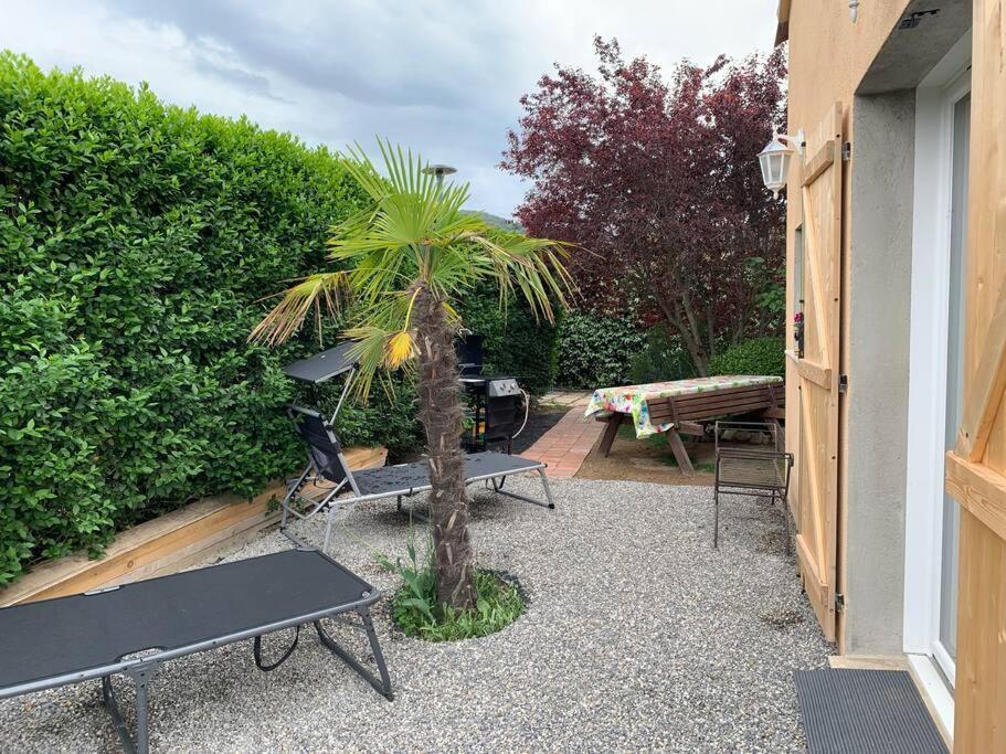 Appartement Avec Jardin Prive Greoux Les Bains Au Bord Du Verdon Exteriér fotografie
